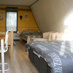 B&b-edam Edam