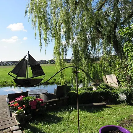 B&b-edam