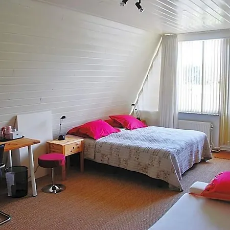 B&b-edam Bed & Breakfast 3*
