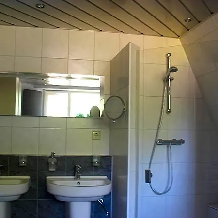 B&b-edam