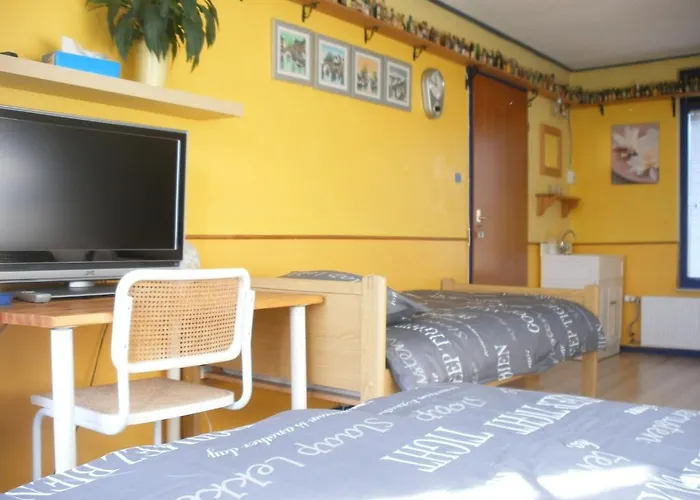 לינה וארוחת בוקר B&b-edam