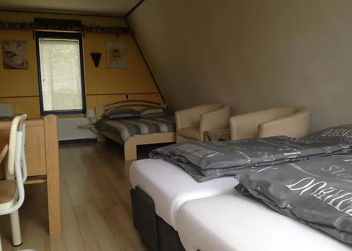 לינה וארוחת בוקר B&b-edam