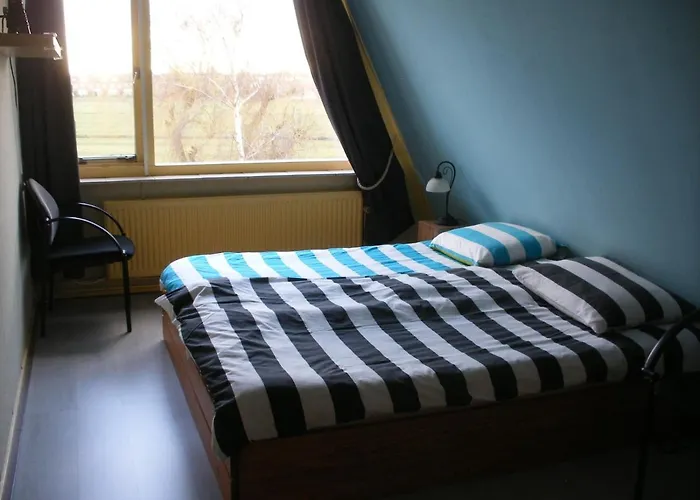 B&b-edam לינה וארוחת בוקר *